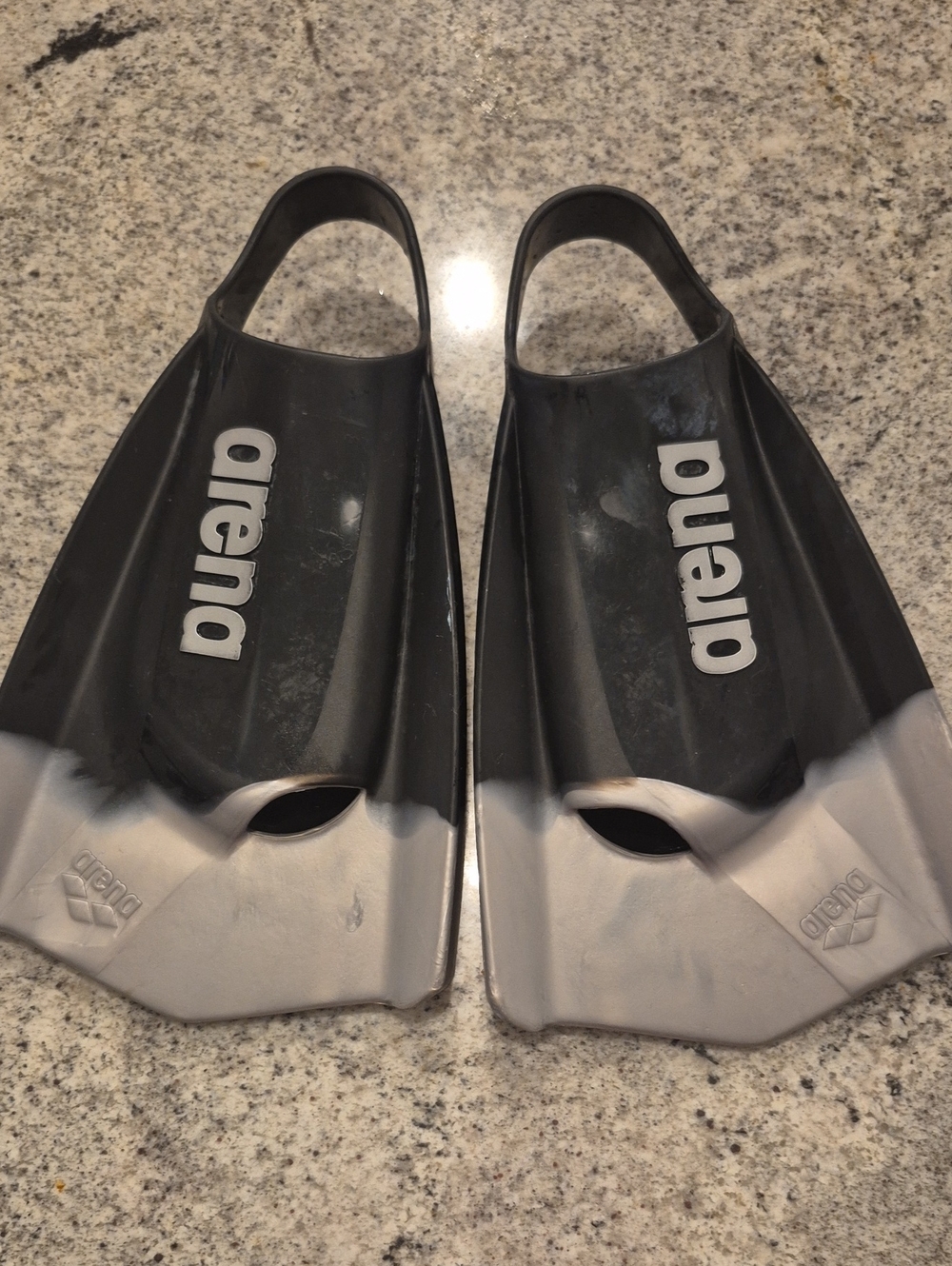 Arena Kids Black & Silver Swim Fins - Picture 5 of 8